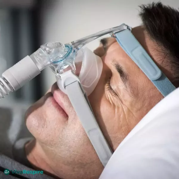 Fisher & Paykel Eson 2 neusmasker gedragen tijdens CPAP-therapie – comfort en stabiliteit tijdens de slaap